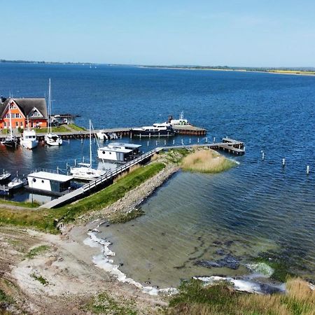 Hausboote Und Fewo Vieregge Extérieur photo