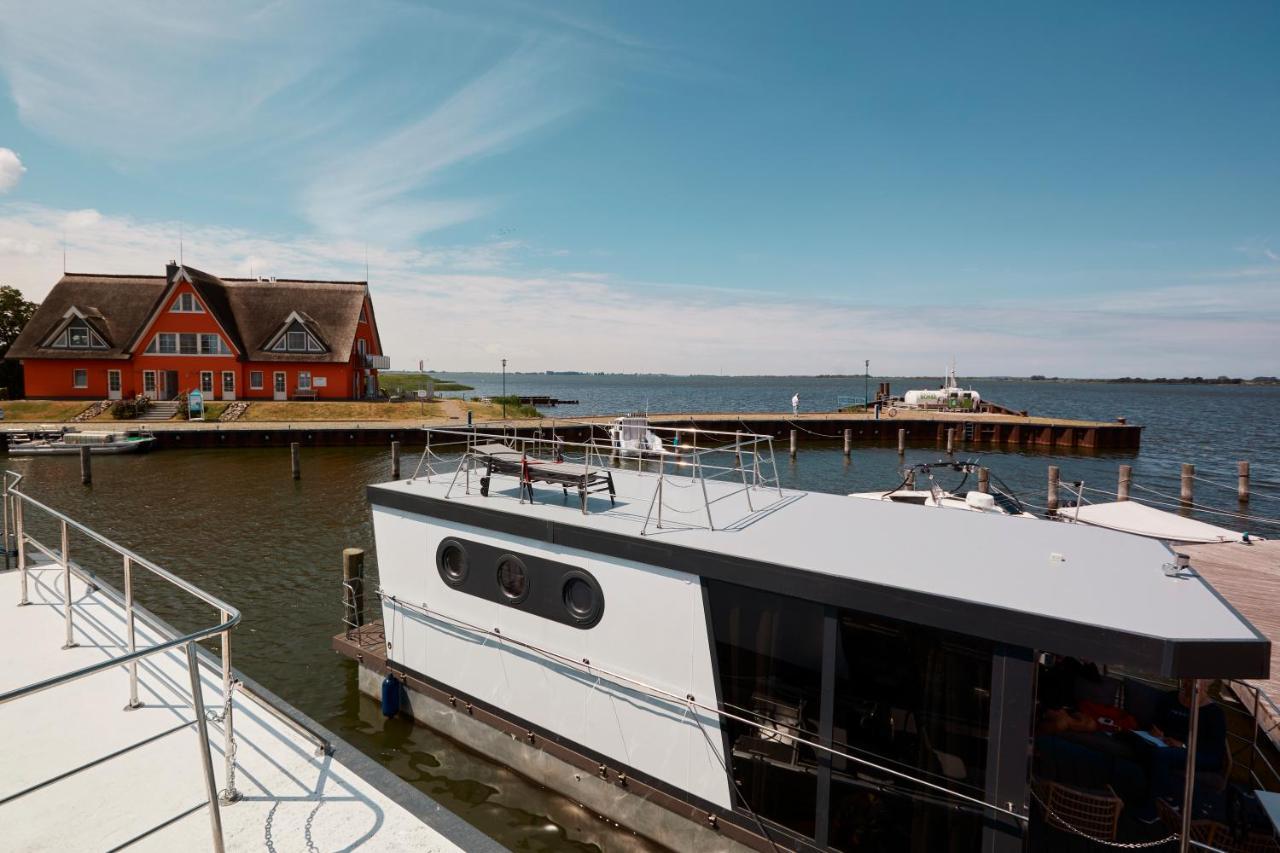 Hausboote Und Fewo Vieregge Extérieur photo